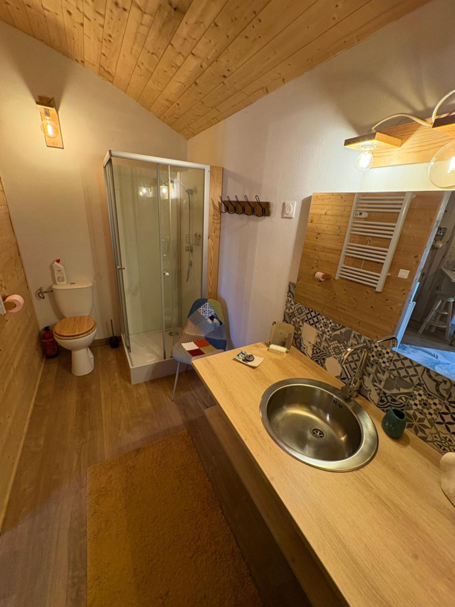 Chalet Grenouille Domaine De La Mamounette Champclause Bagian luar foto